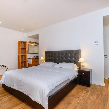Dolphin Suites Veli Losinj Exterior photo